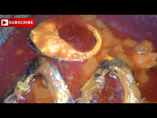 Spicy Full Fish Curry in Telugu | Nellore Chepala Pulusu Village Style Recipes By Moms Tasty Recipes